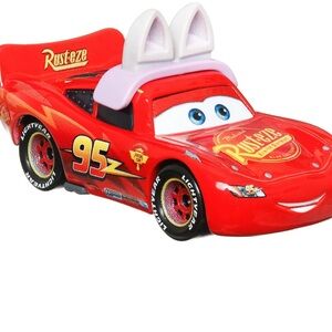 Disney Pixar Lightning McQueen EASTER  die car